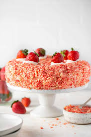 strawberry crunch cake lightened up