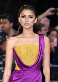 zendaya did her own hair and makeup for