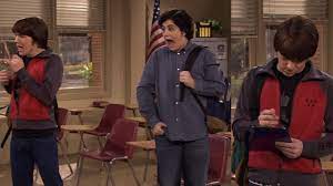 Drake & Josh - Drake Chooses A Little Sibling Over Going Back To Remedial  English-Class￼ - YouTube