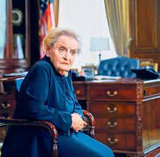 Madeleine Albright †: Die Eindämmung ...