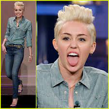 miley cyrus gives legal advice to