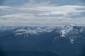 Mount Shasta Guided Climbing, Skiing & Splitboarding — Golden State Guiding