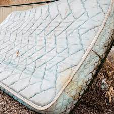 should you throw away an old mattress