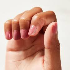 how to fix a chipped manicure without