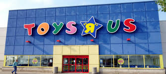 For every $125 spent, rewards r us members earn a $5 toys r us rewards certificate. Toys R Us Credit Card