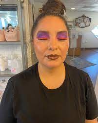 pro makeup artist