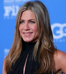 10 pictures of jennifer aniston without makeup