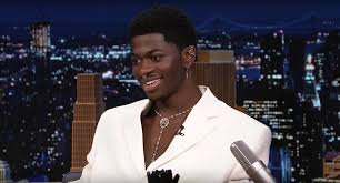 The rapper suffered a wardrobe malfunction on saturday night live during his performance montero. Watch Lil Nas X Expose The Details Of His Snl Pants Rip