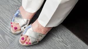 7 tips for a pretty pedicure after 60