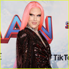 jeffree star makeup mikayla nogueira