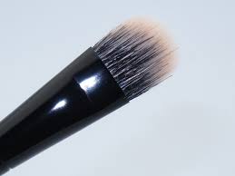 mac perfectly plush mineralize brush