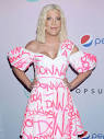 Tori Spelling Is 'Pretty In Pink' Mini Dress Amid Reports She's ...