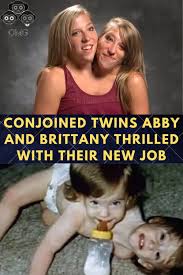 Abby and brittany hensel were born conjoined 27 years ago. Conjoined Twins Abby And Brittany Land Their First Job Inspirational Story Conjoined Twins Brittany