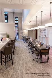 rosslyn welcomes paint nail bar the