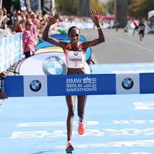 It is one of the world's greatest marathons with the course running through the former east and west berlin. Bmw Berlin Marathon 2022 Sports Tours International