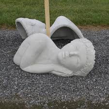 Laying Lady Face Statue Concrete