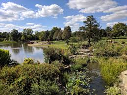 overland park arboretum gardens go