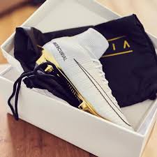 Hot Sale Cristiano Ronaldo Turf Shoes Gold White