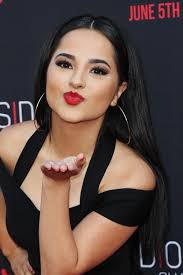 becky g s hairstyles hair colors