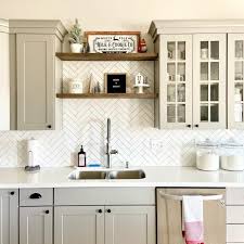 Kitchen Tile Ideas With Grey Units