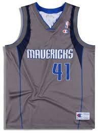 Featuring cool base technology, this jersey provides you with that authentic design that will have you. Dallas Mavericks Dirk Nowitzki Vintage Champion Jersey Nba Game7
