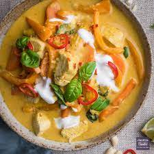 thai panang curry with en and