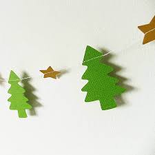 Berikut ini adalah beberapa ide membuat pohon natal unik kreasi sendiri. 10 Dekorasi Natal Yang Mudah Untuk Kamu Buat Sendiri Uprint Id
