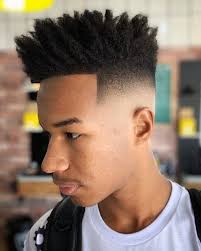 Envie d'une coiffure tendance pour homme ? 290 Idees De Coiffures Afro Coupe De Cheveux Homme Noir 2021 En 2021 Cheveux Homme Noir Cheveux Masculins Cheveux Homme