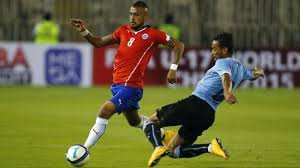 Chile terá praticamente toda a defesa reserva contra o uruguai na estreia das eliminatórias. Chile X Uruguai Acompanhe O Placar Ao Vivo