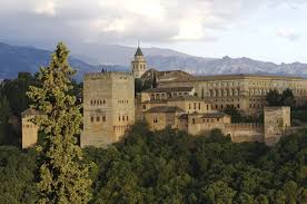 It has a population of 240,000 people, over 65,000 of whom are students, lecturers, researchers and administrative staff at the university of granada. Granada Pictures Photo Gallery Of Granada High Quality Collection