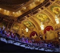 The Chicago Theatre Official Site
