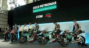Finalmente vedremo il #46 giallo sul cupolino della yamaha del team petronas. New Petronas Yamaha Srt Reveals 2019 Motogp Livery In Malaysia