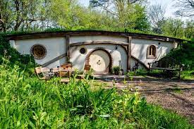 the only habitable hobbit hole in the