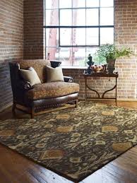 Decorate Hardwood Floors With Area Rugs