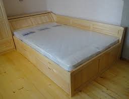 Единично легло приста се състои от легло за матрак 1200/1900 mm. Leglo Prista 1202 Mebeli Spanehris