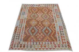 a closer look on kilim rugs