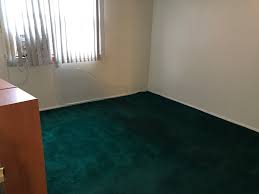 41 yucca bedroom green carpet a t
