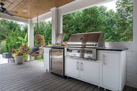 Outdoor kitchen appliances and accessories to turn your backyard into an ultimate dining environment. Challenger Designs Custom Kitchens Custom Kitchens Kitchen Gallery Outdoor Appliances