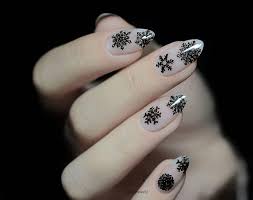 snowflake nail design sonailicious