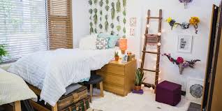 decking out a dorm room on a small