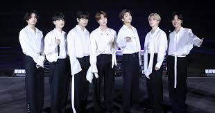 The bts meal, which mcdonald's announced was in the works back in april, became available in participating us restaurants on wednesday. Fans React To Epic Bts Mcdonalds Celeb Meal Collab