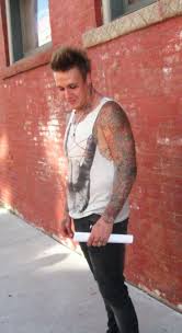 186 best my taste in music is perfect. images on Pinterest Jacoby Shaddix Papa Roach