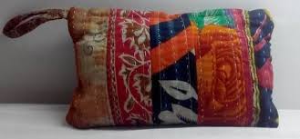 vine makeup bag with kantha sch