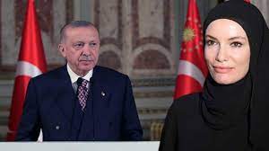 Zeynep Gamze Özçelik yıllar sonra ilk kez katıldı! Başkan Erdoğan'ı kırmadı  Afrika'dan döndü - Magazin Haberleri
