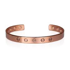 10 x reasons to wear magnetic bracelets