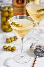 easy and delicious dirty martini recipe