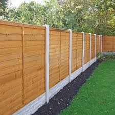 Waney Lap Fence Panels 6ft Wide X 4ft