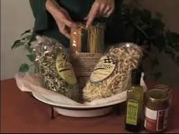 unique gift basket ideas italian