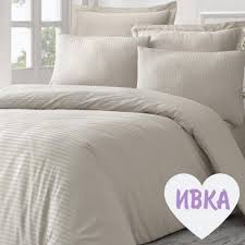 Сатененото спално бельо е познато и като спално бельо от памучен сатен, то е с високо качество, което се дължи на специфичната техника на сплитане на нишките. Spalen Komplekt Bezhov Saten