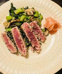 sesame crusted ahi tuna and mixed